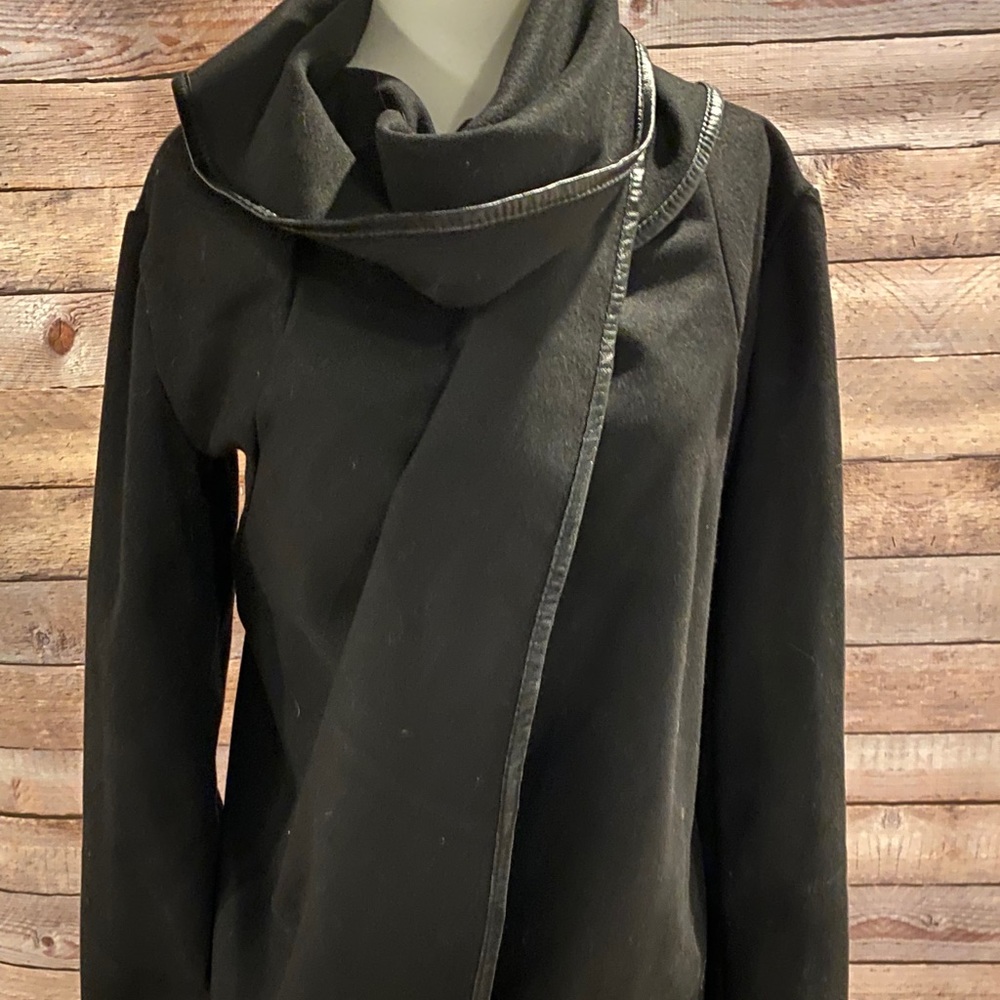 Wrap Jacket - Picture 4 of 7